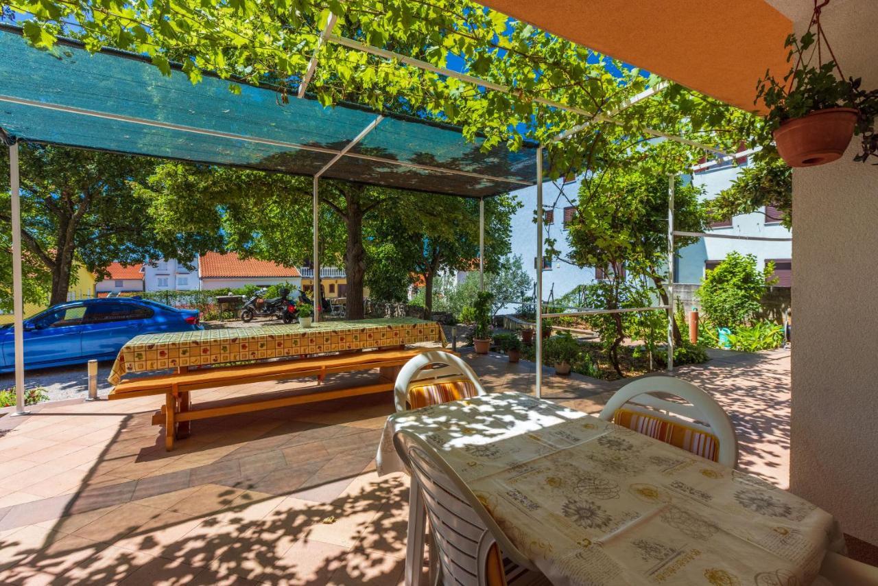 Apartments Lilin ซริกเวนิซา ภายนอก รูปภาพ