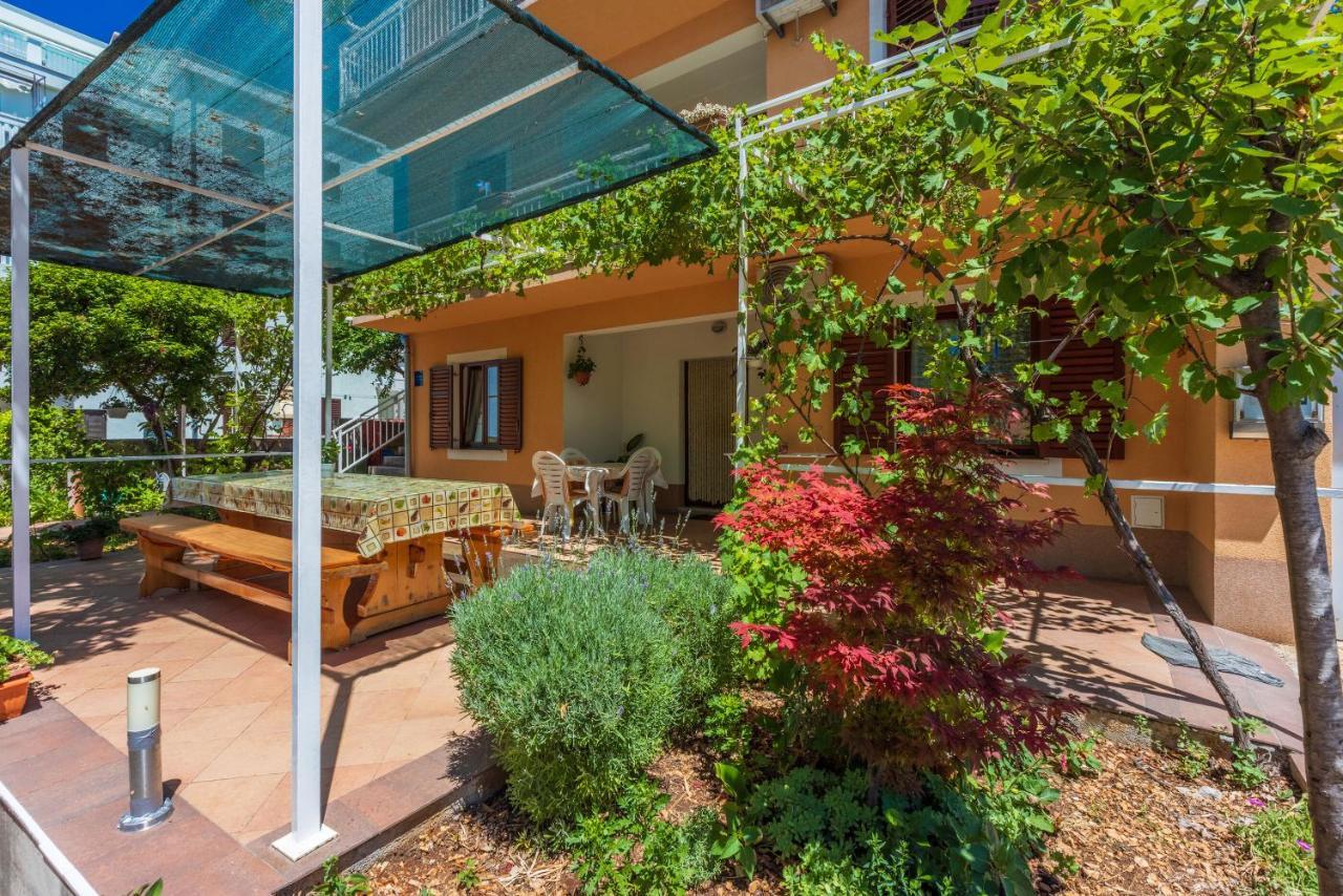 Apartments Lilin ซริกเวนิซา ภายนอก รูปภาพ