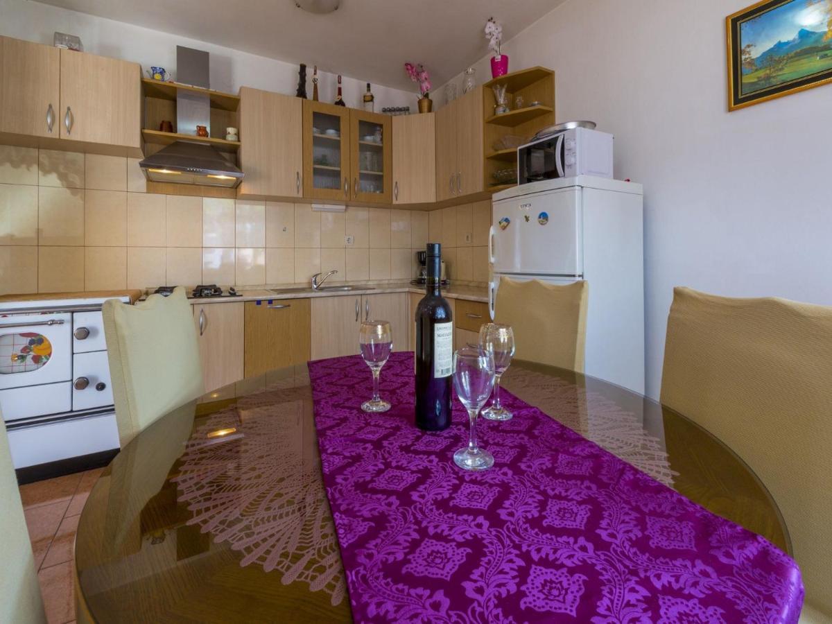 Apartments Lilin ซริกเวนิซา ภายนอก รูปภาพ