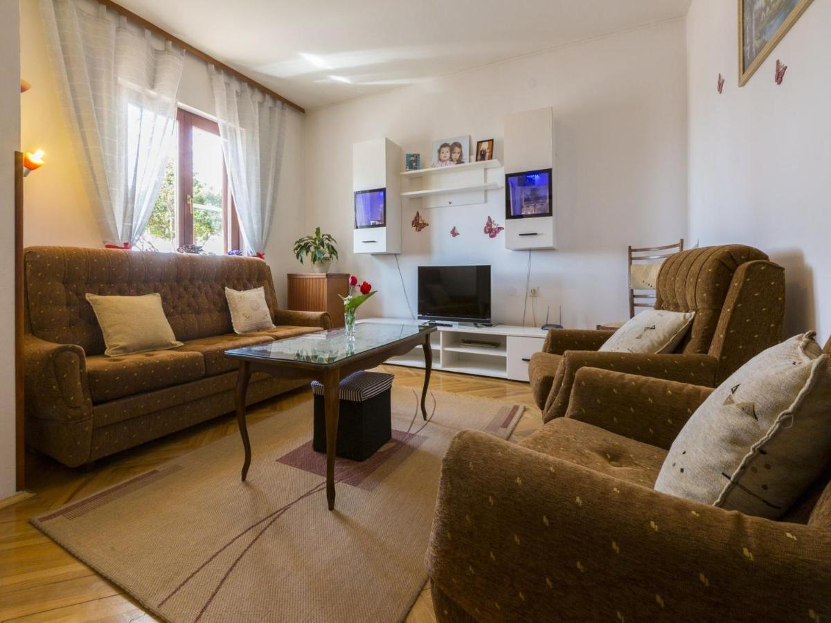 Apartments Lilin ซริกเวนิซา ภายนอก รูปภาพ